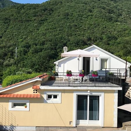 Etno Village Mihailovic Herceg Novi Bagian luar foto